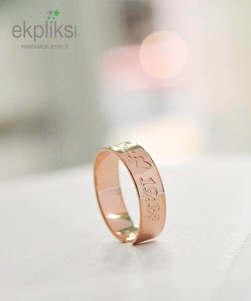 RIN30 One Wedding Ring